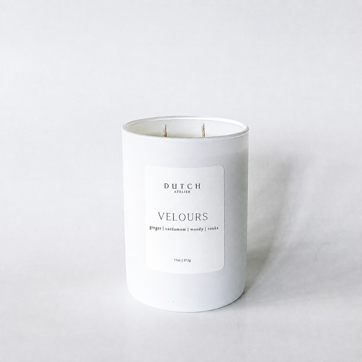Velours 11 oz Candle