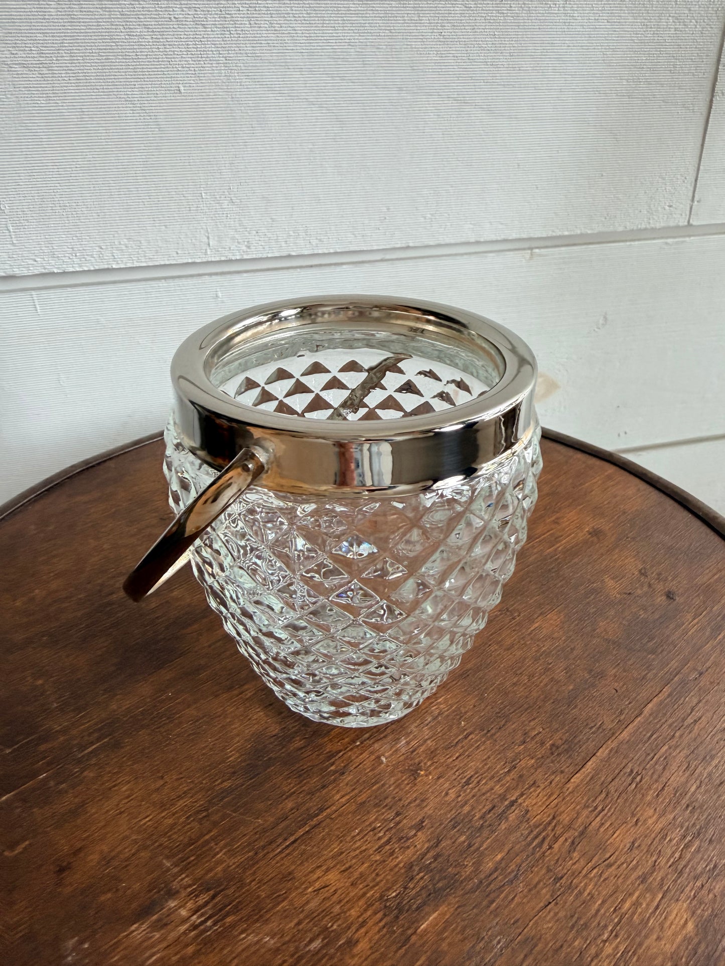 Diamond-Cut Glass Mini Ice Bucket