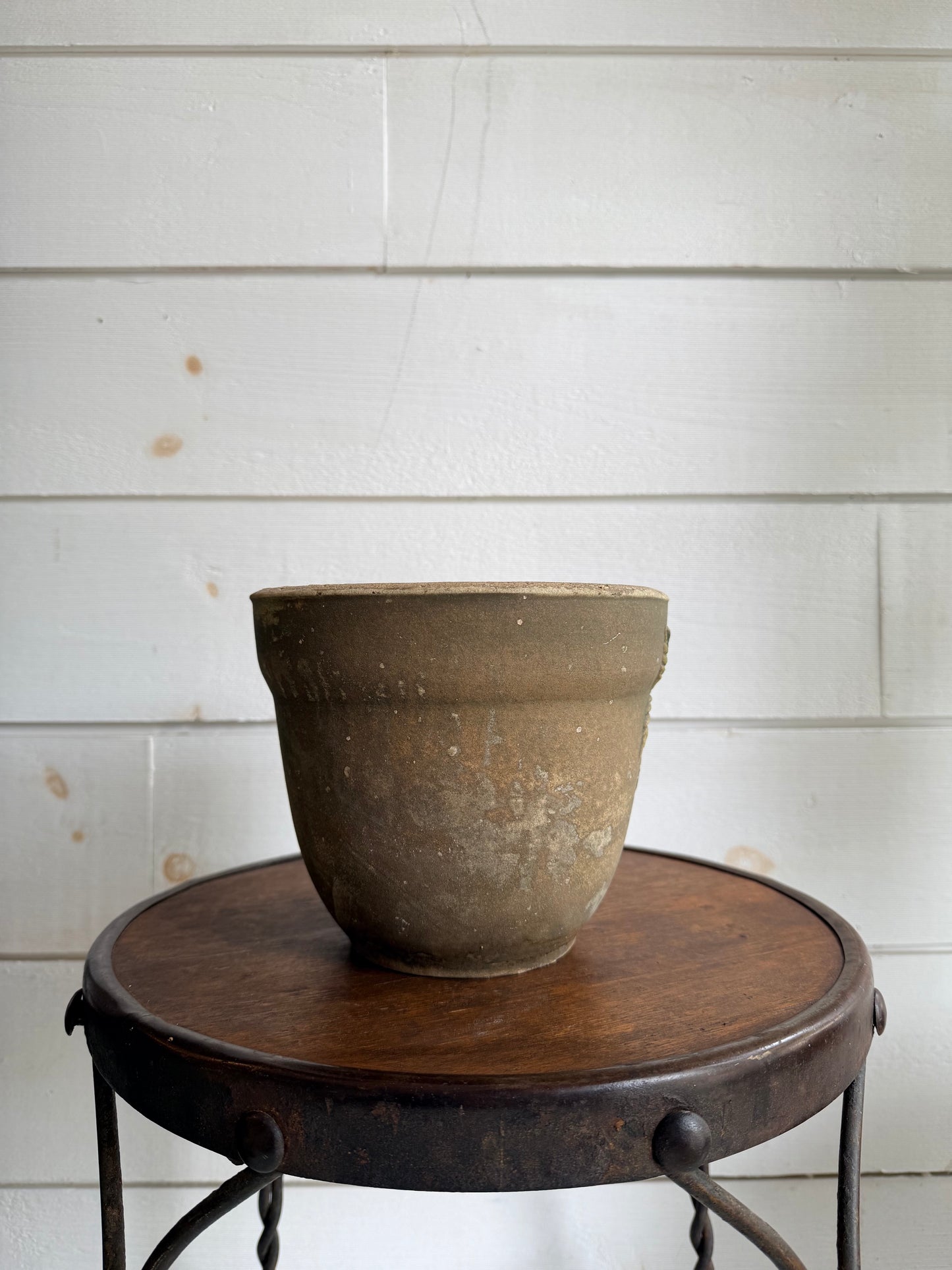 Ceramic Pot w/ Hummingbird & Floral Relief